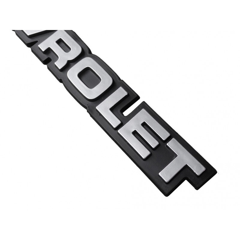 Emblema Chevrolet da Traseira Opala e Chevette 1980 a 1990 Prata Plástico 28,5cm