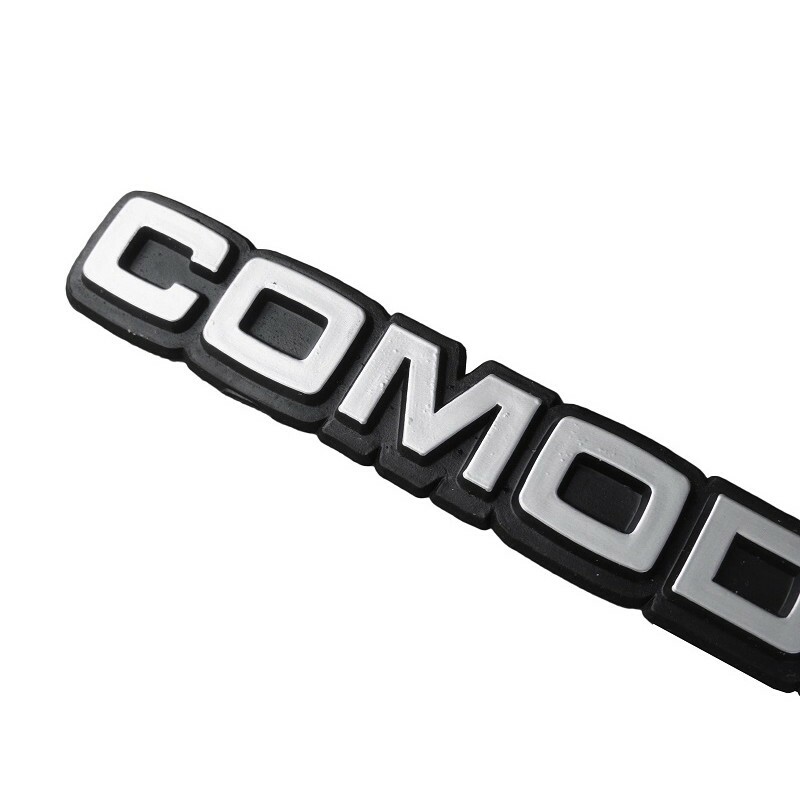 Emblema Comodoro Opala e Caravan 1980 a 1990 Prata Plástico