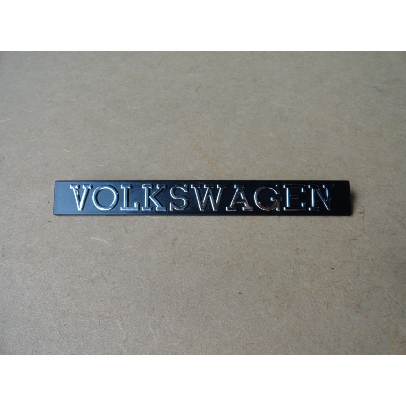 Emblema Volkswagen Tampa Traseira Passat Ls Porta Malas