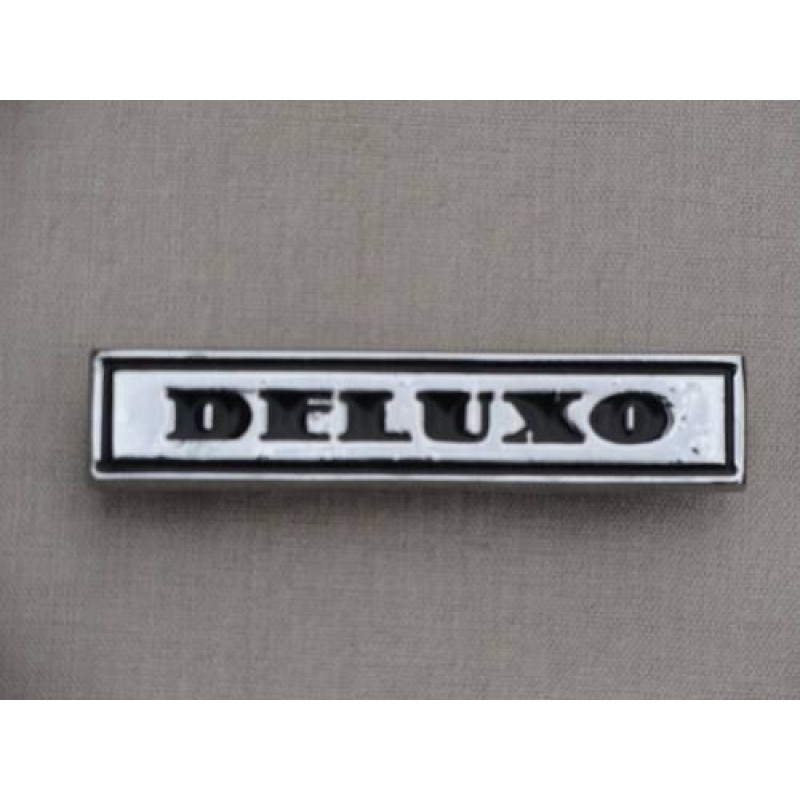 Emblema Deluxo