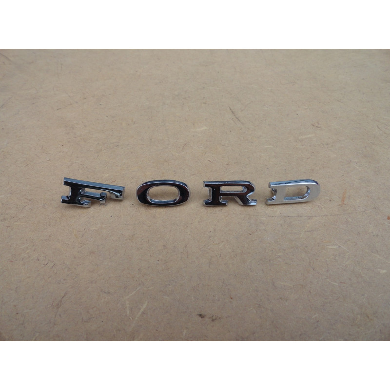 Emblema Ford Corcel Belina Maverick 73 a 77 4 Letras