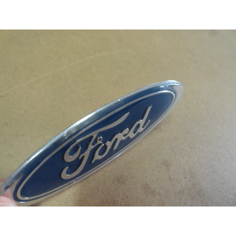 Emblema Ford Oval Pequeno