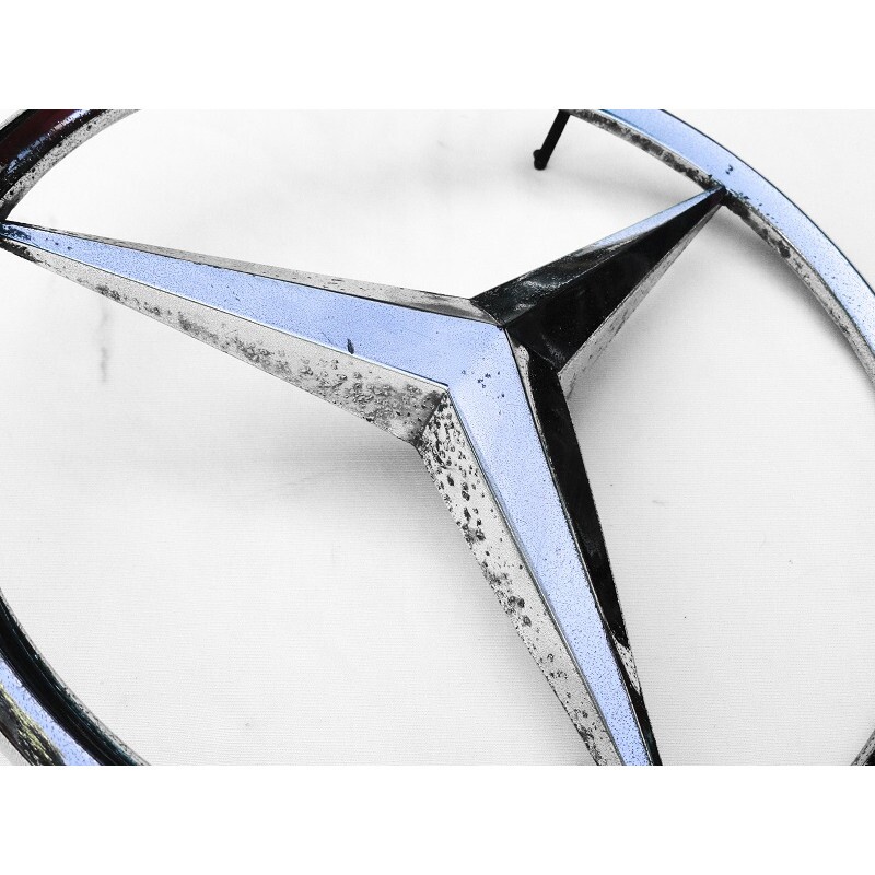 Emblema Frontal Caminhão Mercedes LP 321 1111 1113 Original