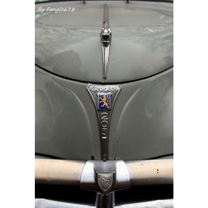 Emblema Frontal Frente Peugeot 203 1948 a 1960 Original Usado