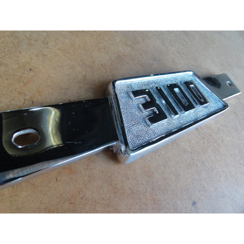 Emblema 3100 Grade Dianteira Chevrolet Brasil 58 a 62 Usado Original