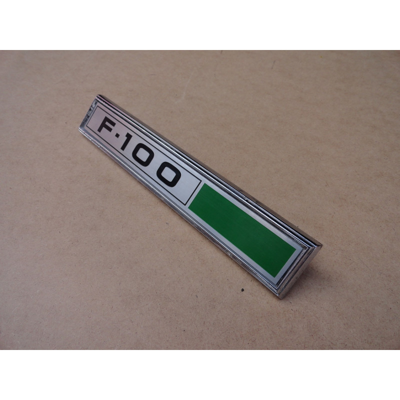 Emblema Lateral F-100 1980 A 1982 Original Usado Logo Reprodução