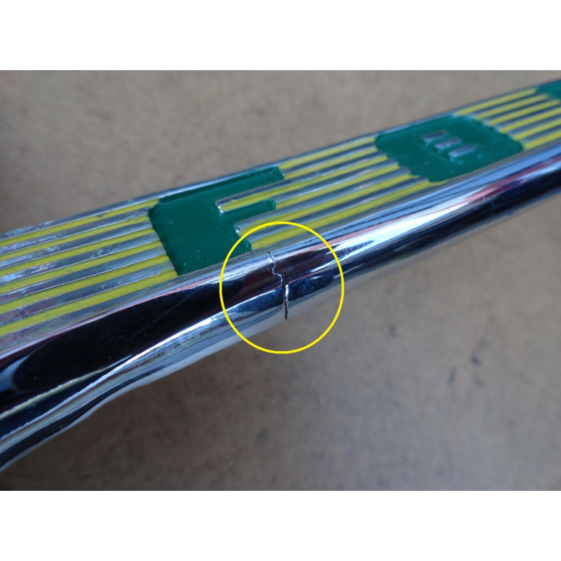 Emblema Lateral Esquerda Capô F-600 59 à 61 Original Usado