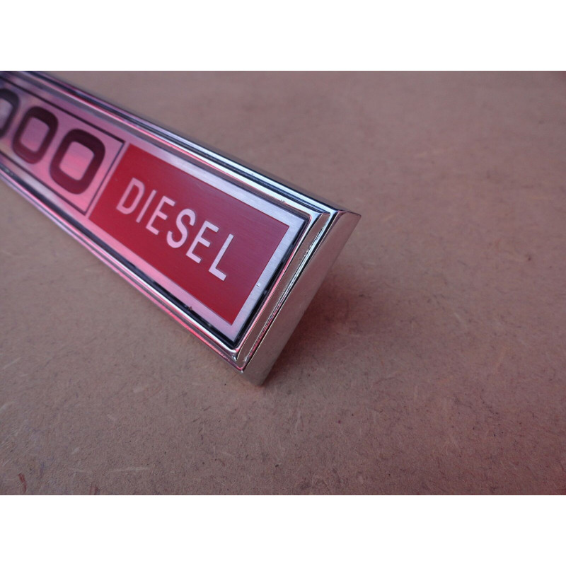 Emblema Lateral F-12000 Diesel 1980 a 1982 Reprodução - Par
