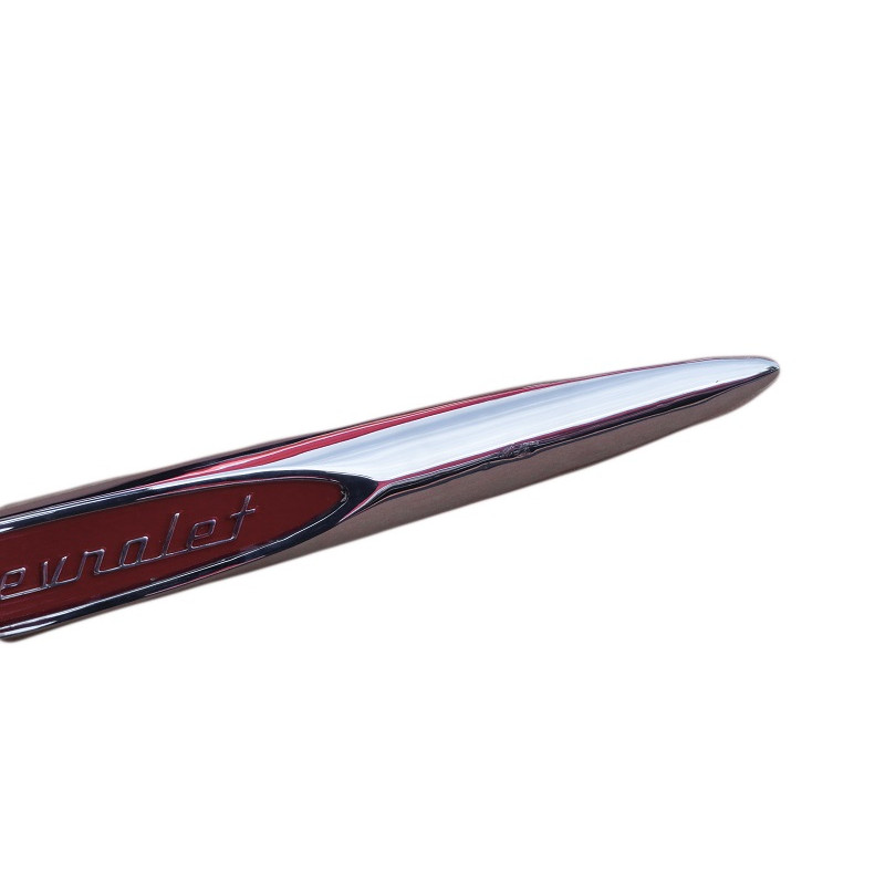 Emblema Lateral Direito do Paralama Caminhão Chevrolet 6500 Marta Rocha 57 