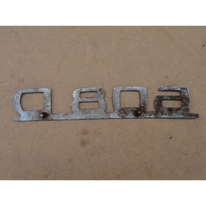 Emblema Mercedes MB 608 D Original Usado