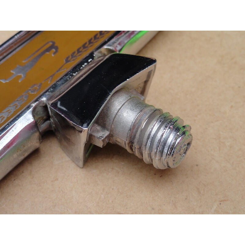 Emblema Mira Capô Ford F-100 1972 em Diante