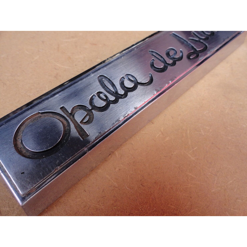 Emblema Opala De Luxo 1972 a 1978 Original Usado