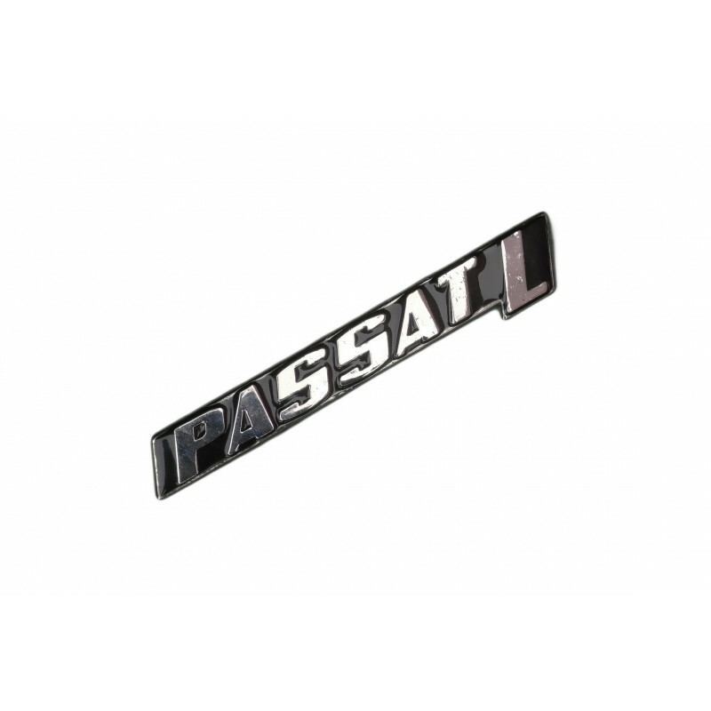 Emblema Tampa Traseira Passat L até 82 Original VW em Metal Novo
