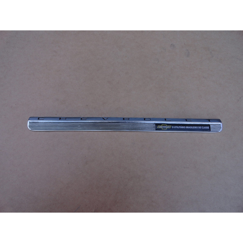 Emblema Acabamento Porta Luvas C-10 C-14 C-15 Veraneio Novo