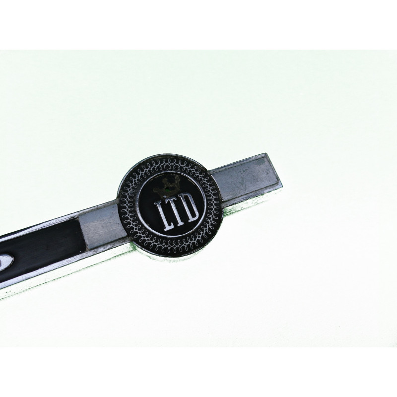 Emblema Tampa Porta Luvas Ford Ltd Original Arteb Usado