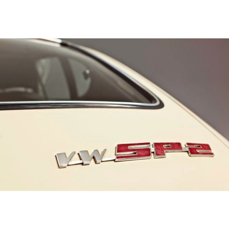 Emblema Vw Sp2 Novo Cromado Letras Vermelhas Em Metal