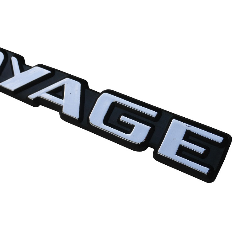 Emblema Voyage da Tampa Traseira Voyage Quadrado até 1990 Novo Plástico