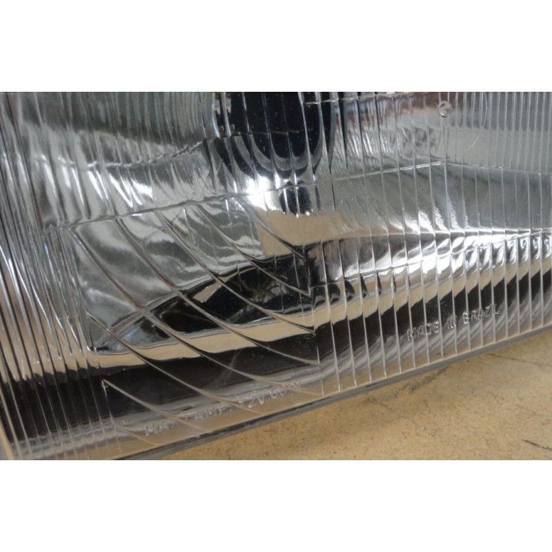 Farol Dianteiro D-20, C-20, A-20, Bonanza, Veraneio 85 à 92 Direito Plástico