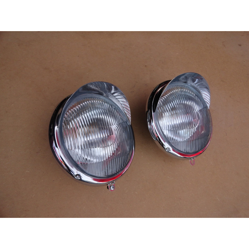 Farol Dianteiro com Aba Fusca 1963 a 1972 Olho Sapo/Boi - Par