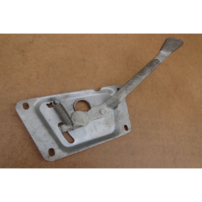 Fechadura Capô Boca de Bagre e Sapo 1947 à 1955 Nova