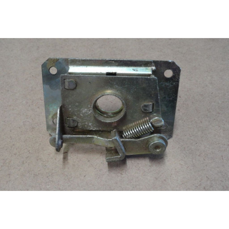 Fechadura Inferior Capô Brasília 73 à 82