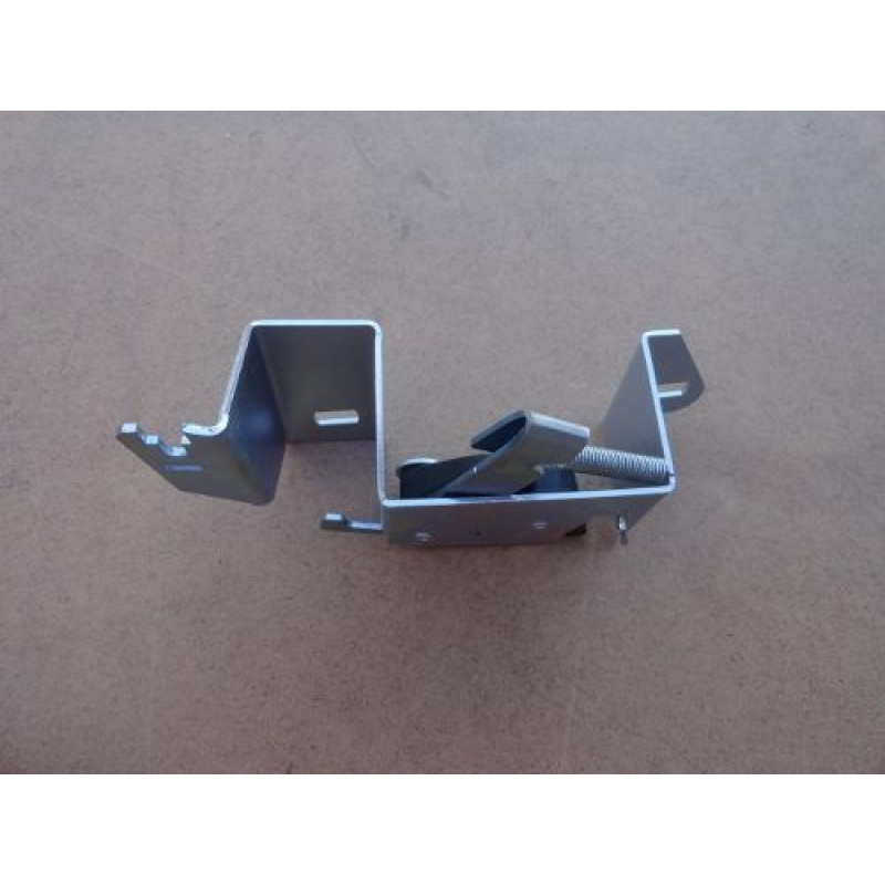 Fechadura Inferior Capô Corcel I e Belina I 69 à 77