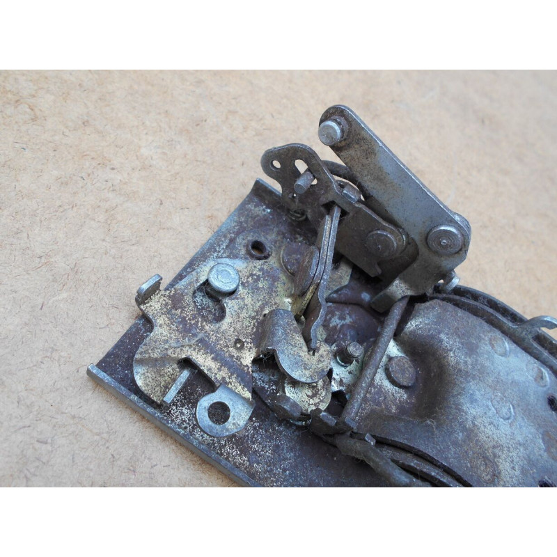 Fechadura Porta Direita Dodge 1800 Polara 1973 a 1981 Usada