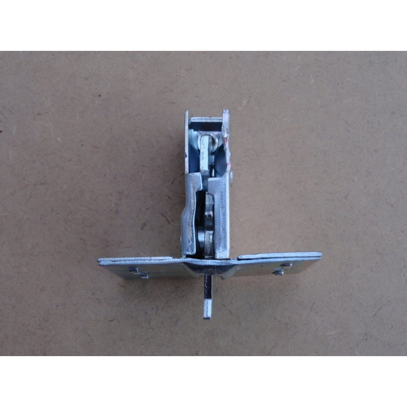 Fechadura Porta Malas Caravan 80 em Diante Nova