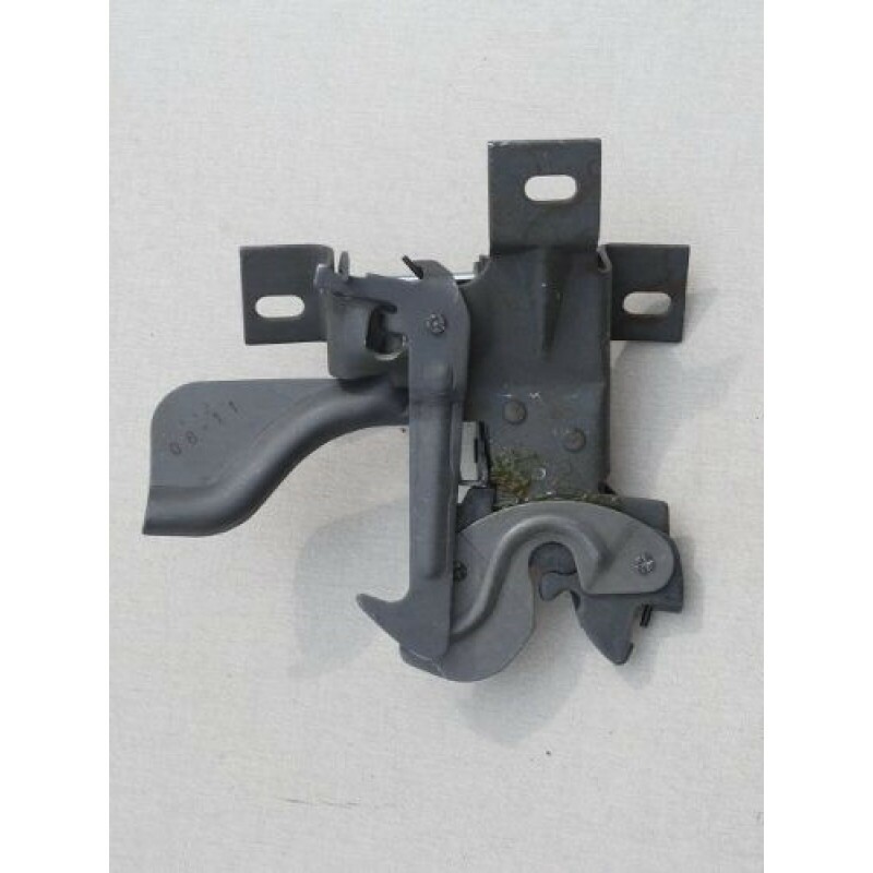 Fecho Capô Superior F-100 F-1000 72 à 89 s/cabo