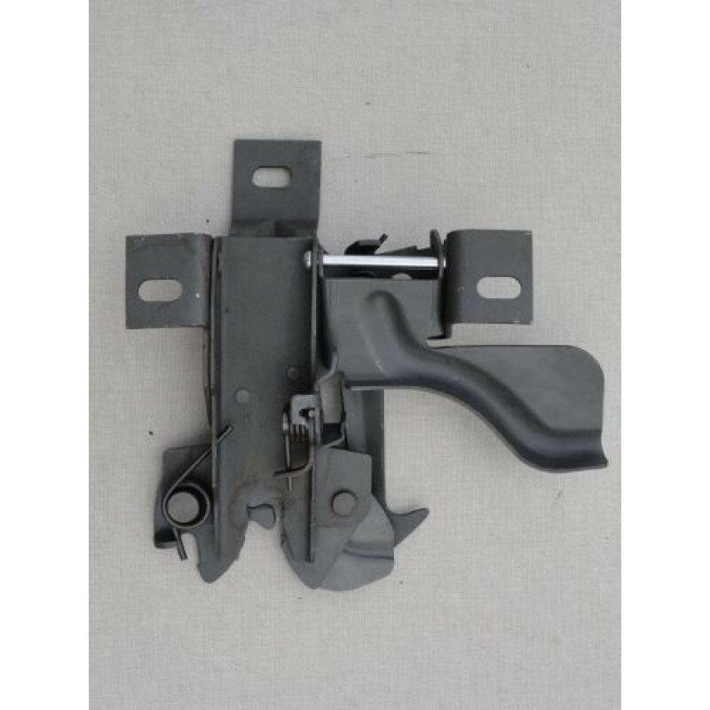 Fecho Capô Superior F-100 F-1000 72 à 89 s/cabo