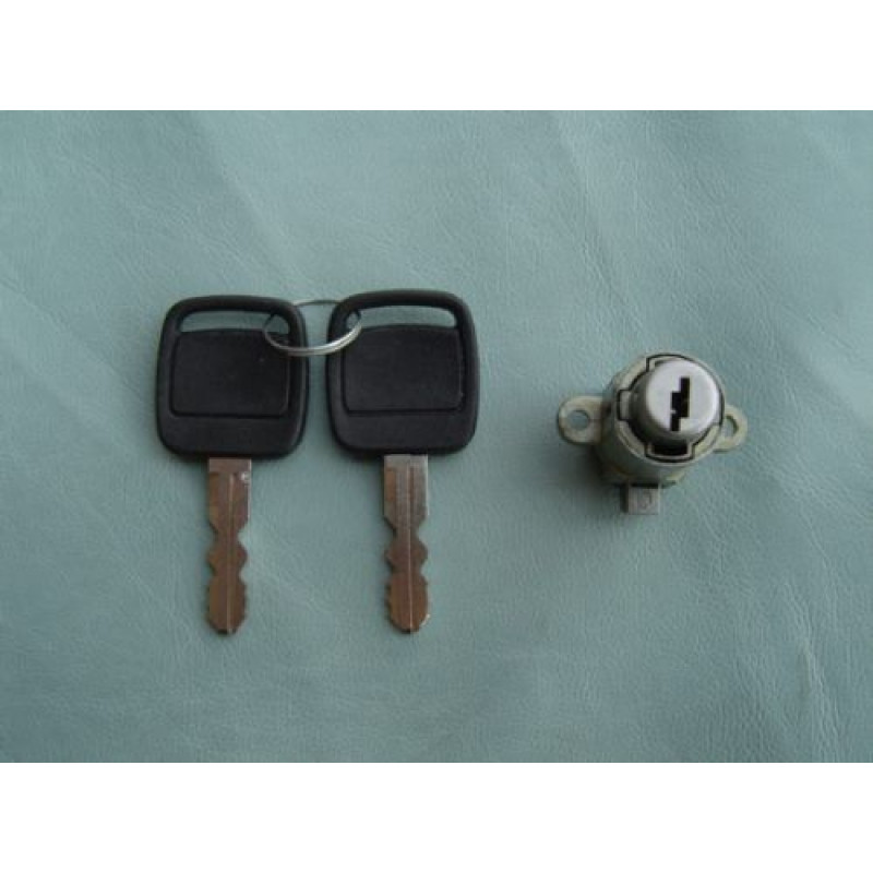 Fecho Porta-Luvas com Chave Corcel l Belina l