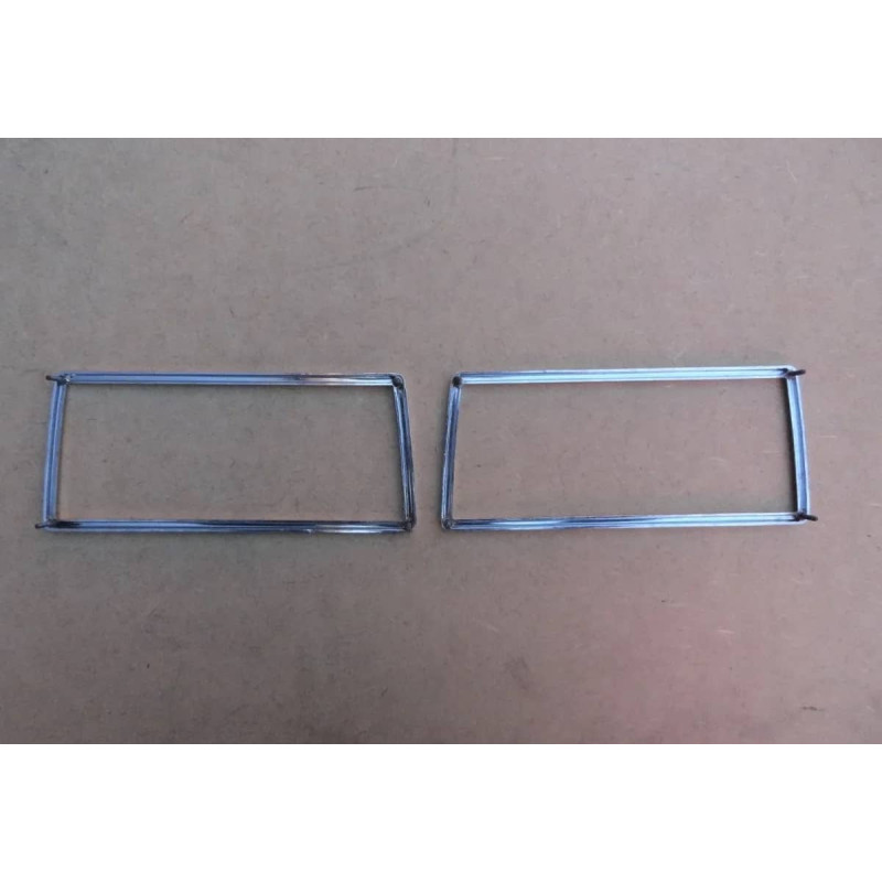 Friso Da Lente Da Lanterna Traseira Galaxie Landau 73 A 75