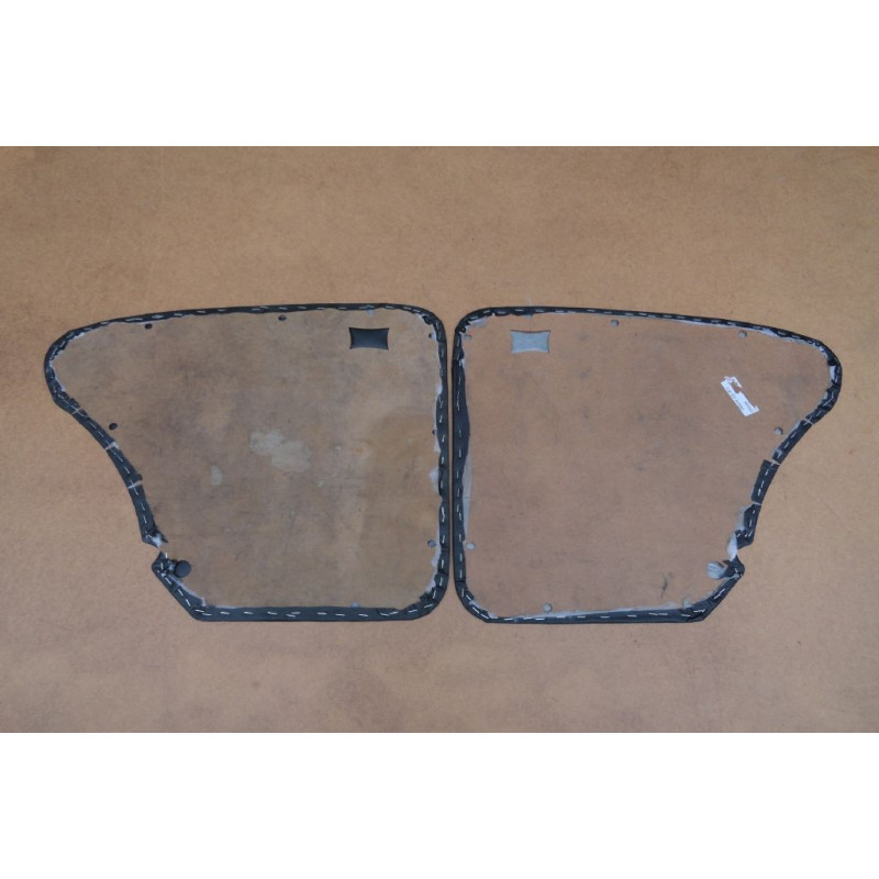 Forro da Lateral Traseira Fusca até 1977 Preto - Par