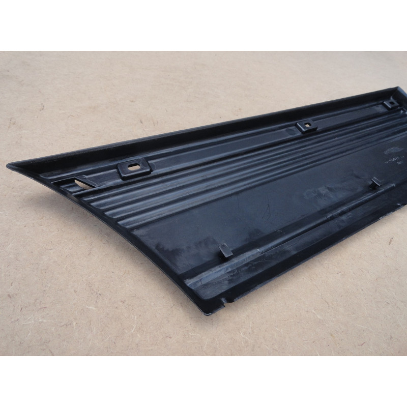 Friso Aplique Lateral Esquerda Monza 88 à 90 2 Portas Original