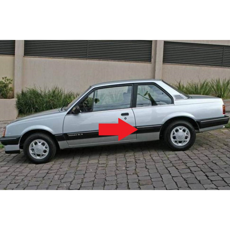 Friso Aplique Lateral Esquerda Monza 88 à 90 2 Portas Original