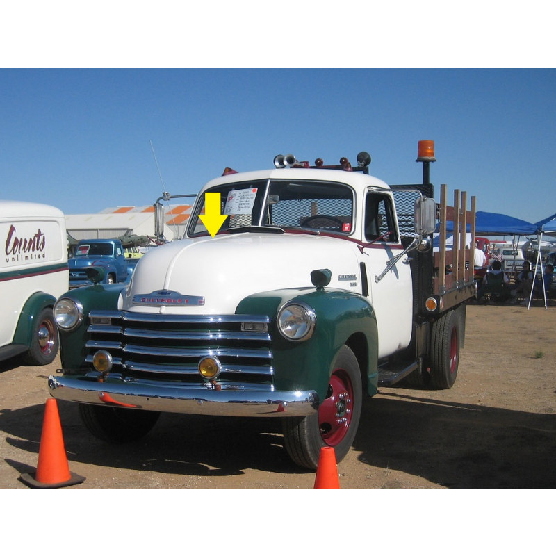Friso Capô Caminhão Chevrolet Boca Sapo e Bagre 6400 Original Usado