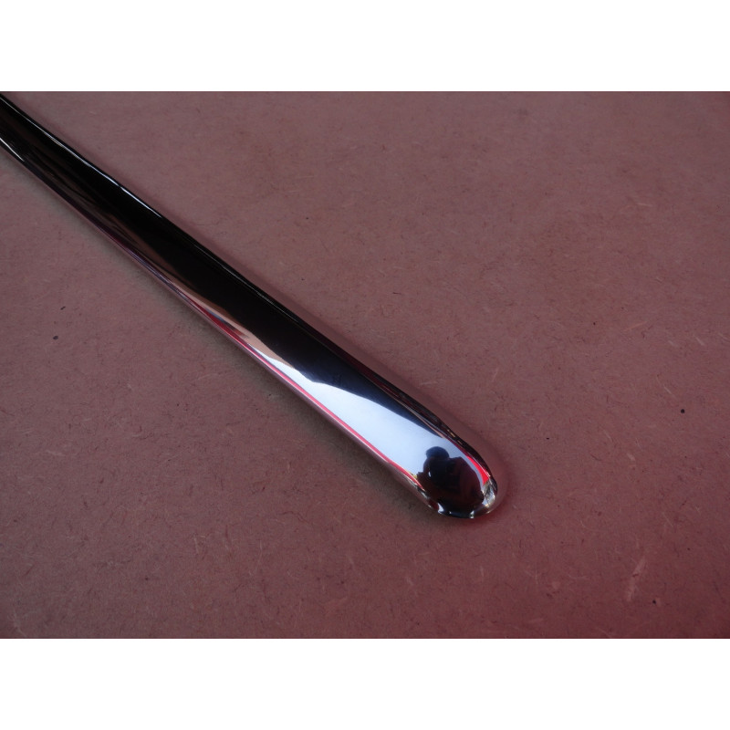 Friso Central Parabrisa Boca de Sapo 1947 a 1953 Importado