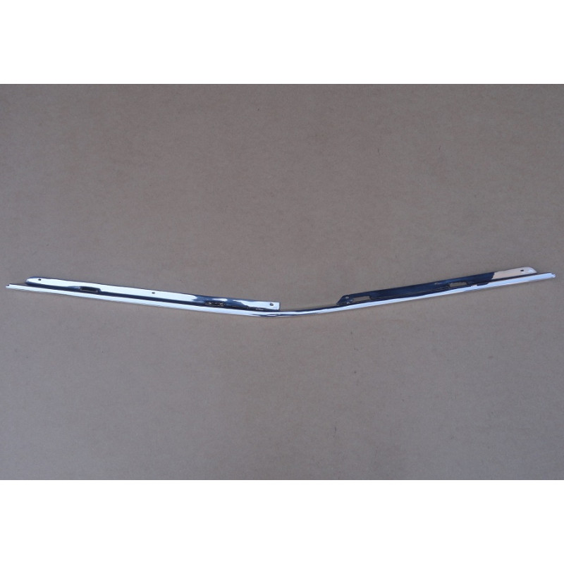 Friso Frontal Bico Capô Maverick em Alumínio Novo