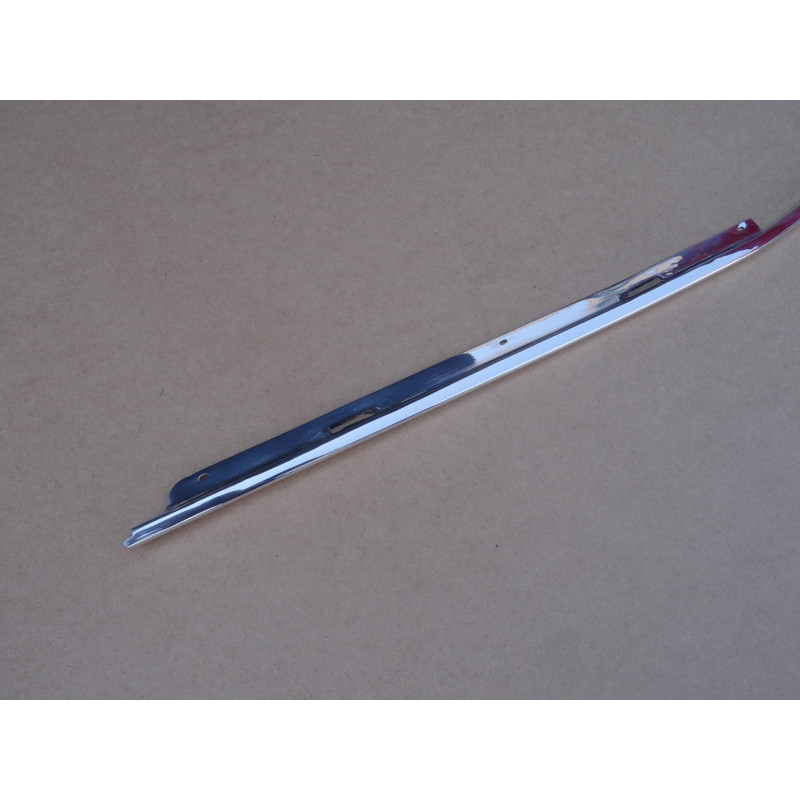 Friso Frontal Bico Capô Maverick em Alumínio Novo