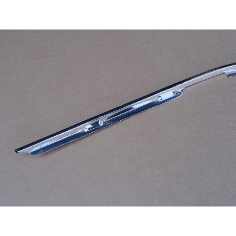 Friso Frontal Bico Capô Maverick em Alumínio Novo