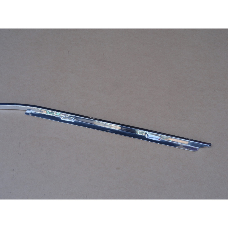 Friso Frontal Bico Capô Maverick em Alumínio Novo