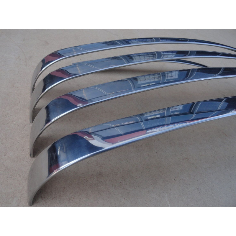 Friso Grade Dianteira F-1 48 à 50 Importado - Jogo