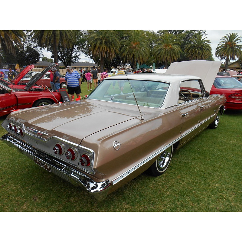 Friso Lateral Chevrolet Impala 1963 4 Portas Novo Reprodução - Jogo