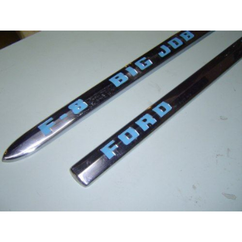 Friso Lateral Capô F8 Big Job Caminhão 48 à 52 Original