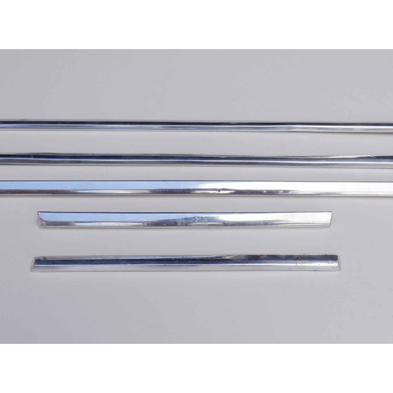 Friso Lateral Porta Capô Ford F-100 Twin Beam 1968 a 1971 Parcial Usado