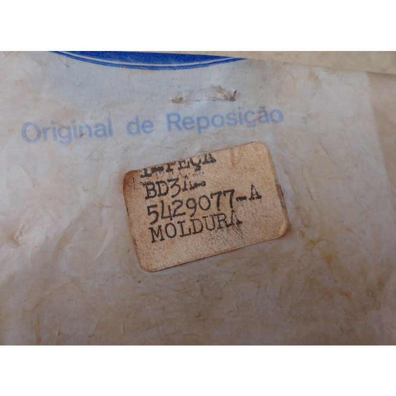 Friso da Ponta do Paralama Traseiro Esquerdo Galaxie 500 73 à 79 Original Novo