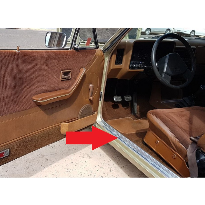 Friso Soleira da Porta Opala 2 Portas Caravan 72 à 84 - Par