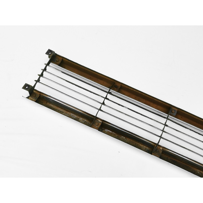 Grade Dianteira C-14 C-15 C-10 68 à 78 Original Usada