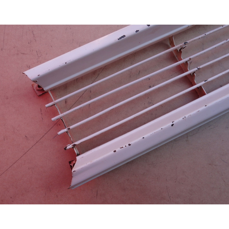 Grade Dianteira C-14 C-10 68 à 78 Original Usada