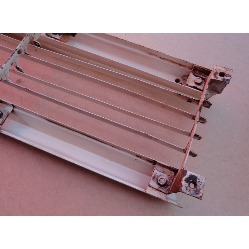 Grade Dianteira C-14 C-10 68 à 78 Original Usada